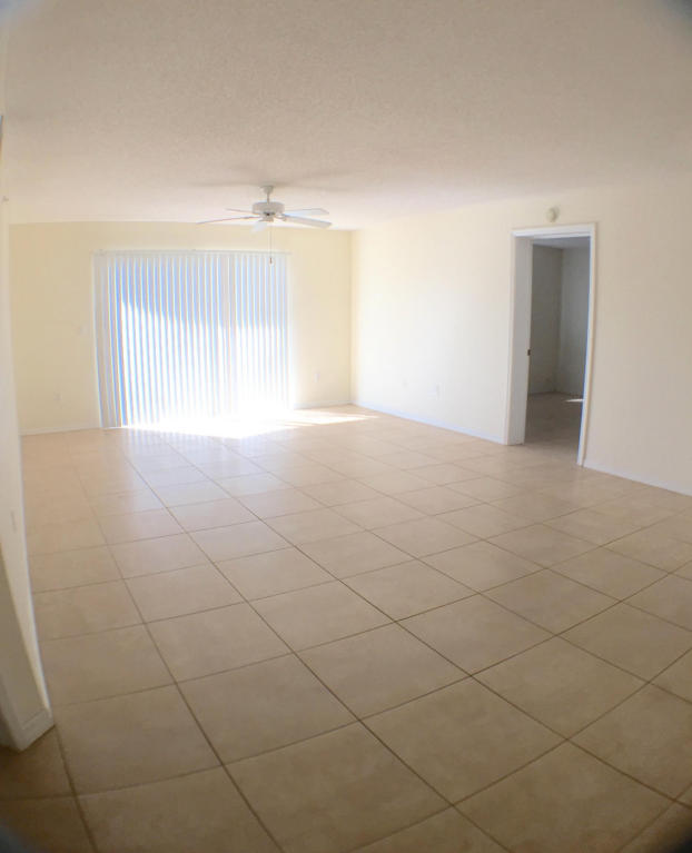 500 Crestwood Court N, Royal Palm Beach, FL 33411