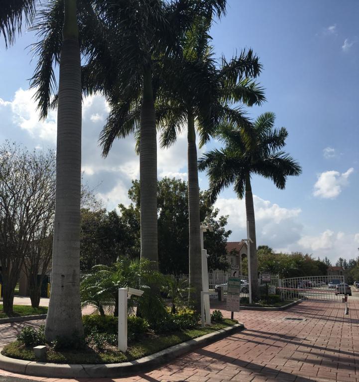 1165 Golden Lakes Boulevard, West Palm Beach, FL 33411