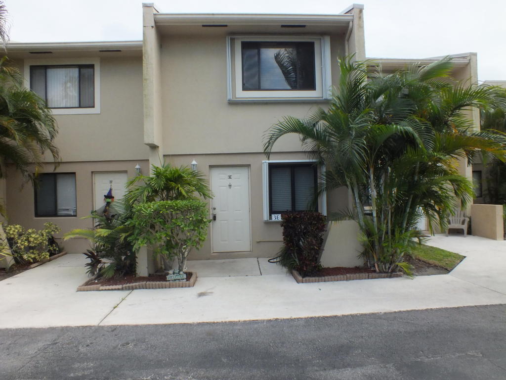 139 Sparrow Drive Unit 3e, Royal Palm Beach, FL 33411