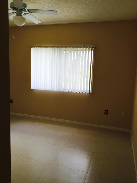 330 Crestwood Circle, Royal Palm Beach, FL 33411