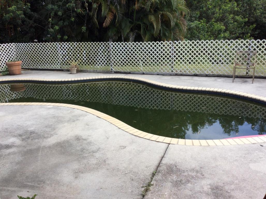 12032 Sunset Boulevard, West Palm Beach, FL 33411