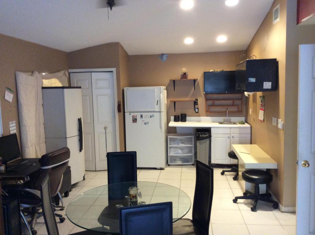 12032 Sunset Boulevard, West Palm Beach, FL 33411