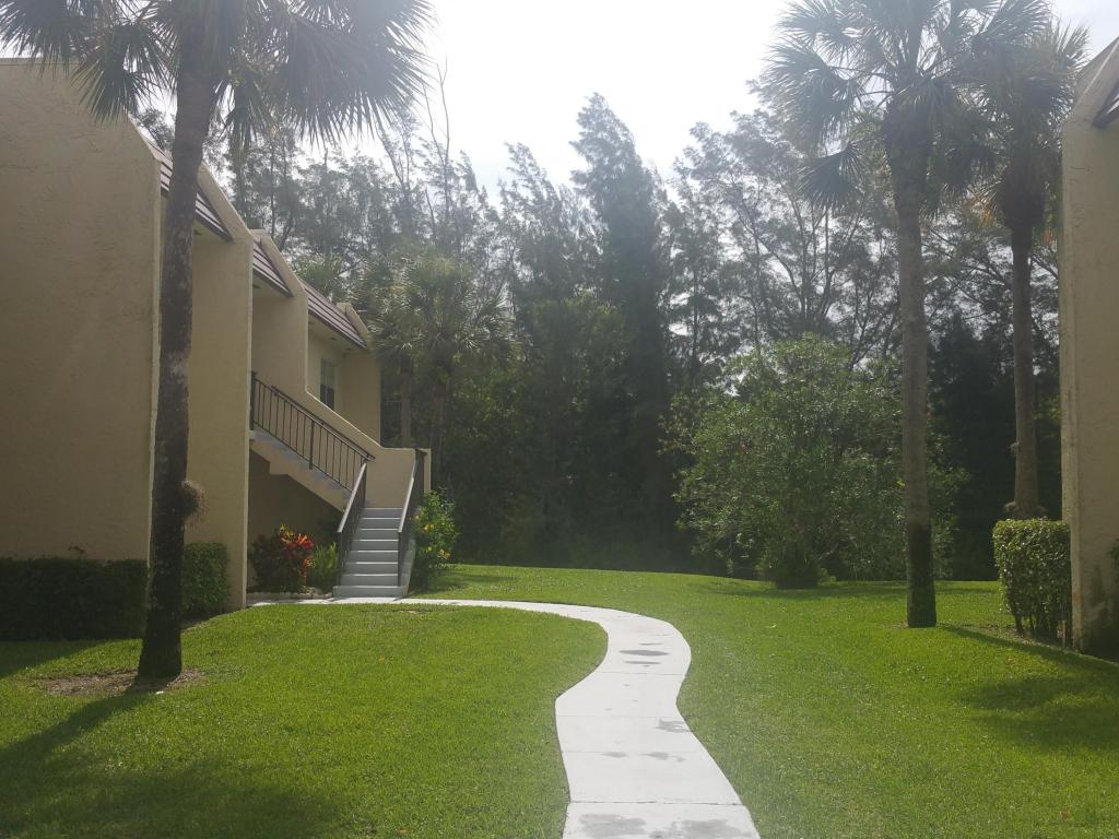 West Palm Beach, FL 33411