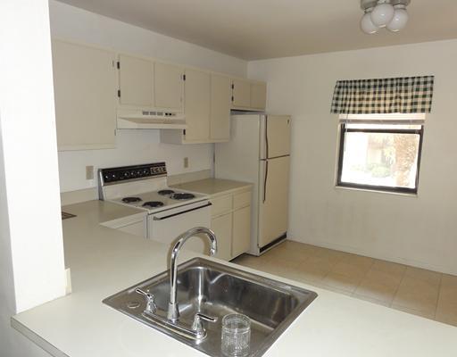 2402 Lakeview Circle, Royal Palm Beach, FL 33411