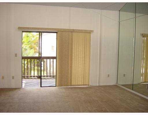 2402 Lakeview Circle, Royal Palm Beach, FL 33411