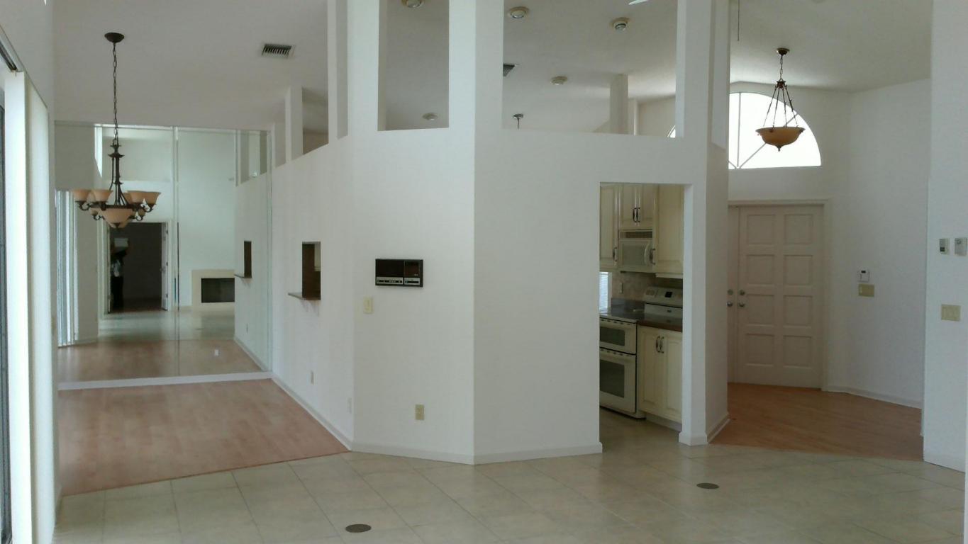 9725 Spray Drive, West Palm Beach, FL 33411