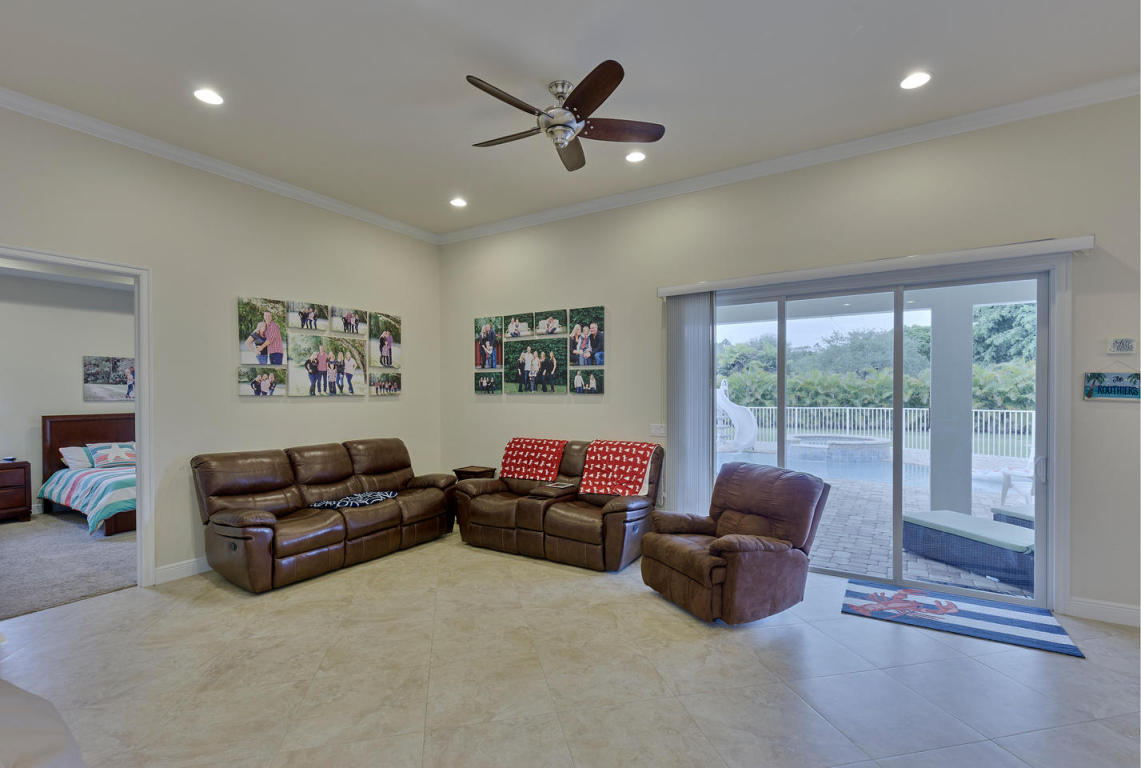 12406 82nd Street N, West Palm Beach, FL 33412