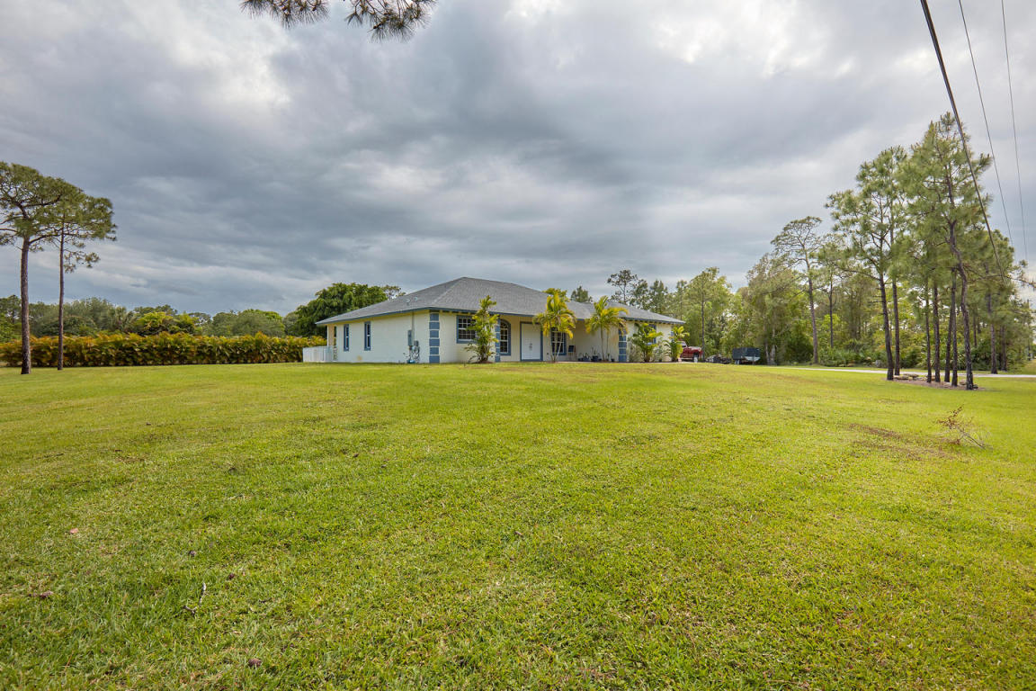 12406 82nd Street N, West Palm Beach, FL 33412