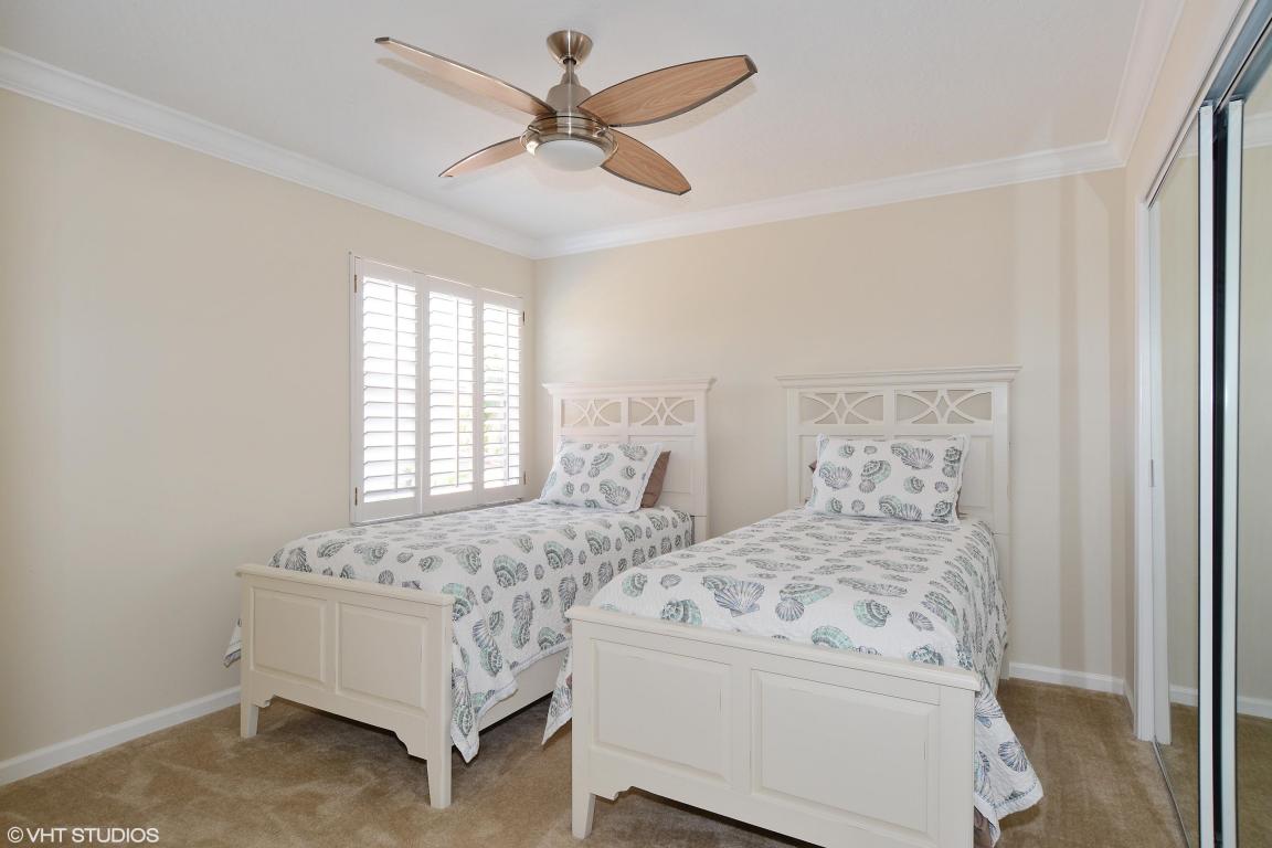 8361 Heritage Club Drive, West Palm Beach, FL 33412