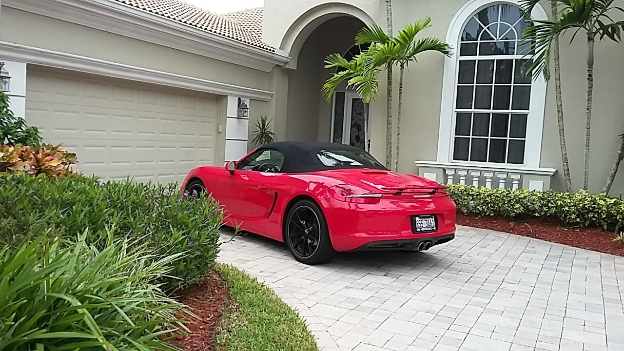 8988 Lakes Boulevard, West Palm Beach, FL 33412