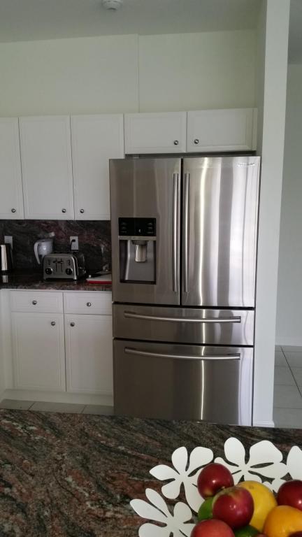 8224 Heritage Club Drive, West Palm Beach, FL 33412