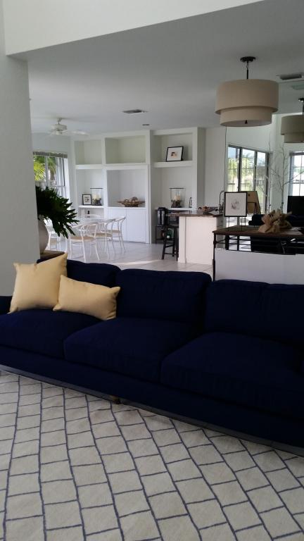8224 Heritage Club Drive, West Palm Beach, FL 33412
