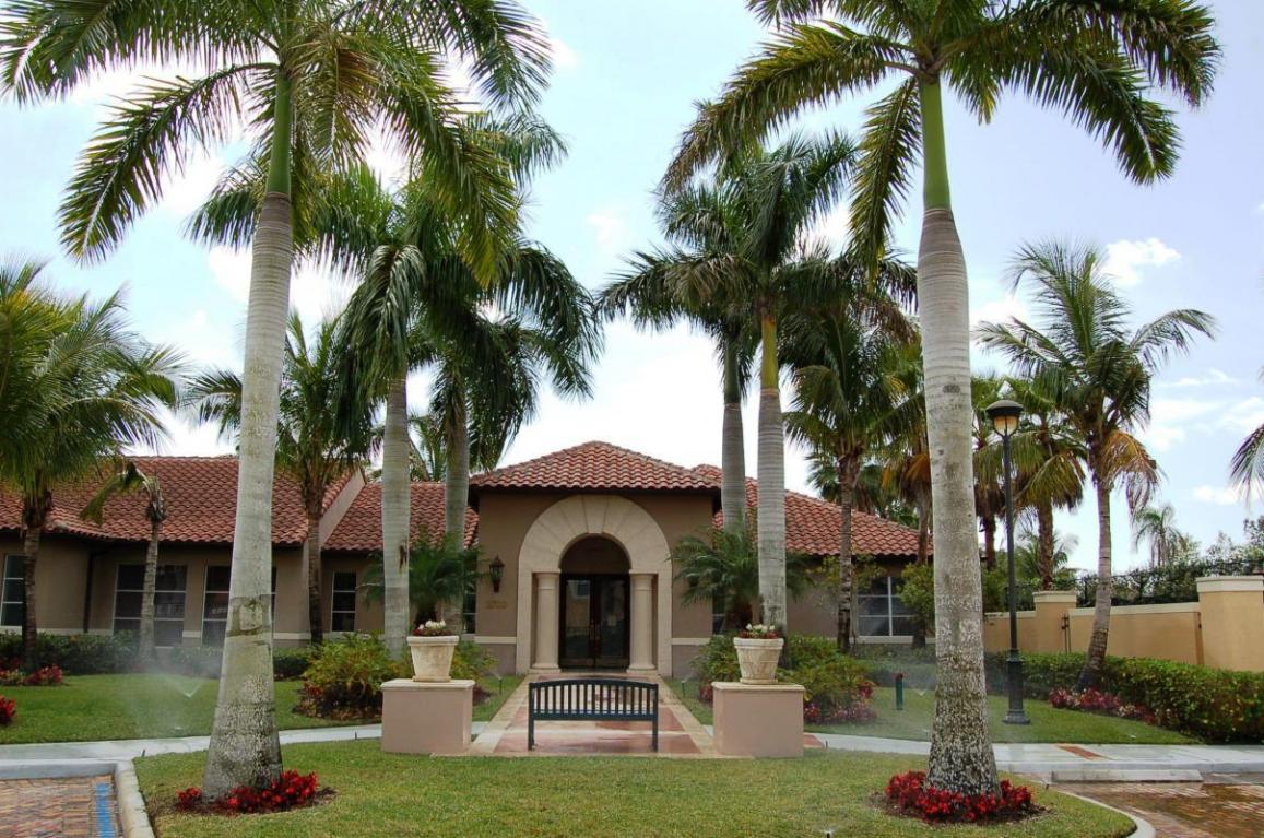 11790 Saint Andrews Place, Wellington, FL 33414