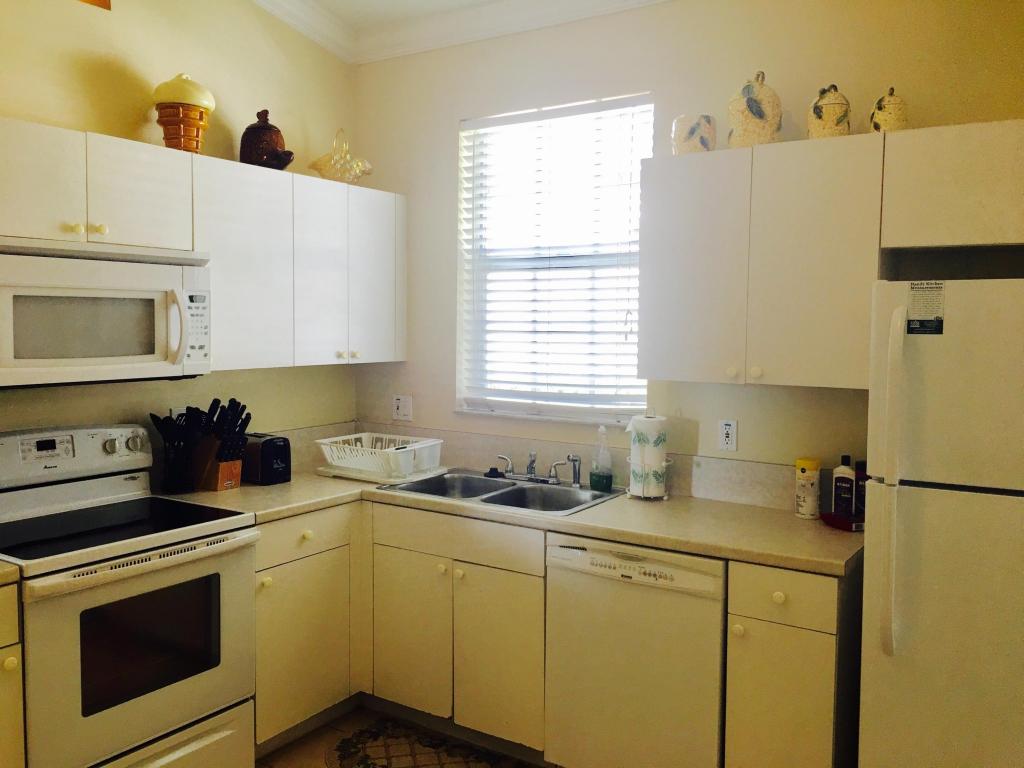 1788 Pierside Circle, Wellington, FL 33414