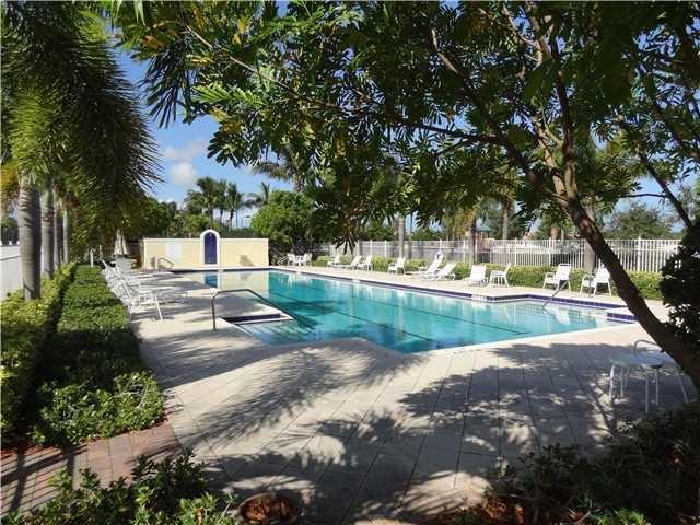 8374 Cozumel Lane, Wellington, FL 33414