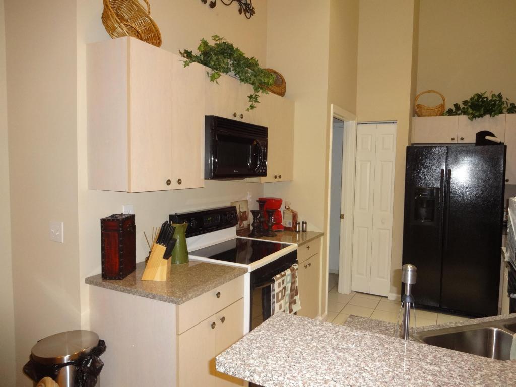 12096 Sunset Point Circle, Wellington, FL 33414