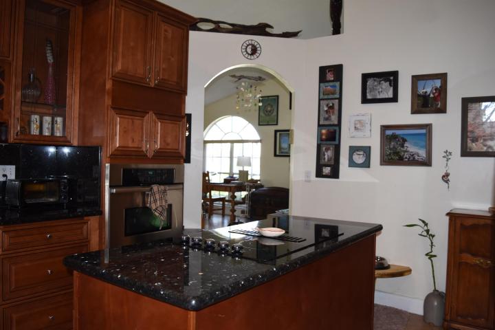 1851 Oak Berry Circle, Wellington, FL 33414