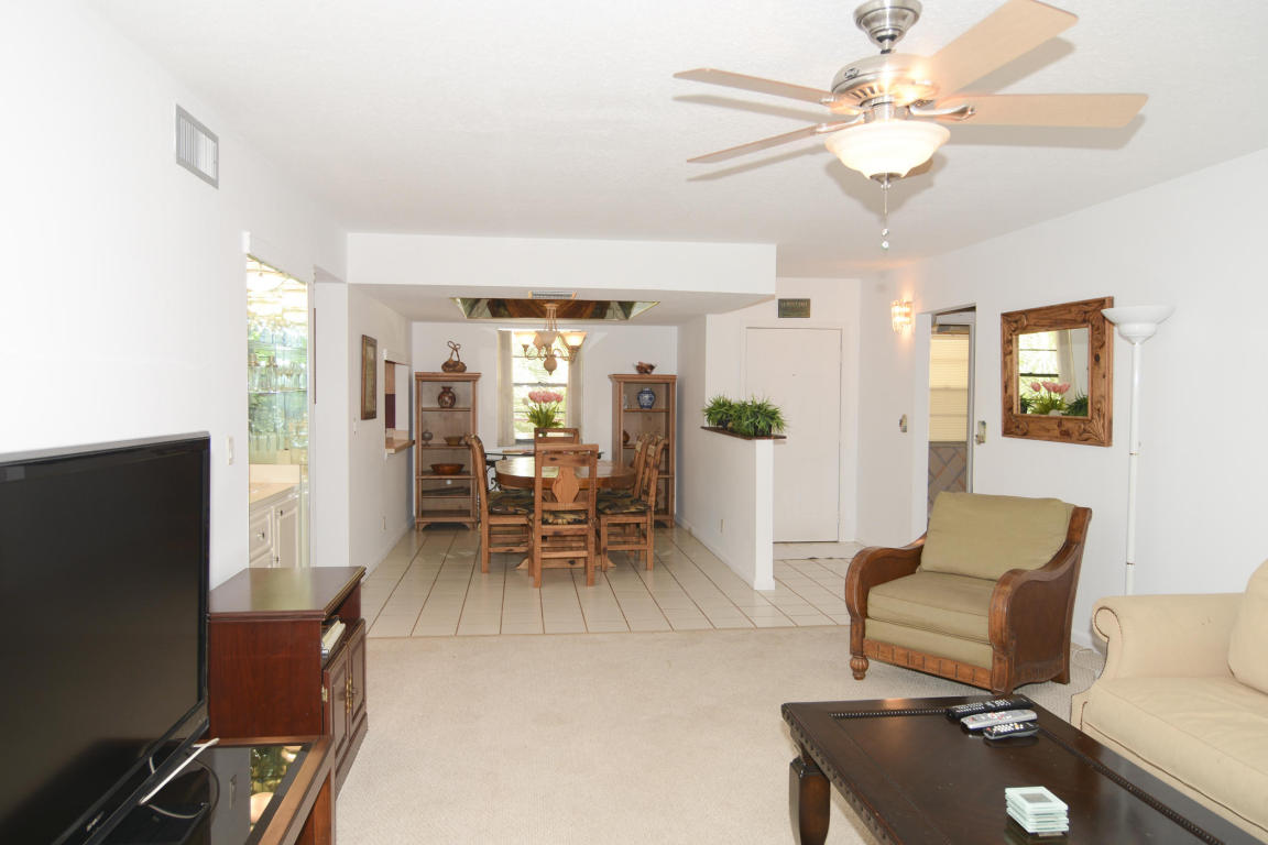 12568 Shoreline Drive, Wellington, FL 33414