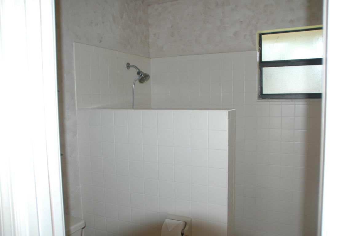 293 Knotty Wood Lane, Wellington, FL 33414