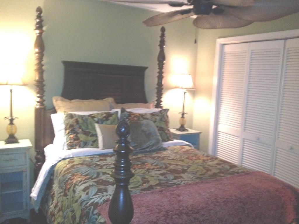 13480 Brixham Street, Wellington, FL 33414