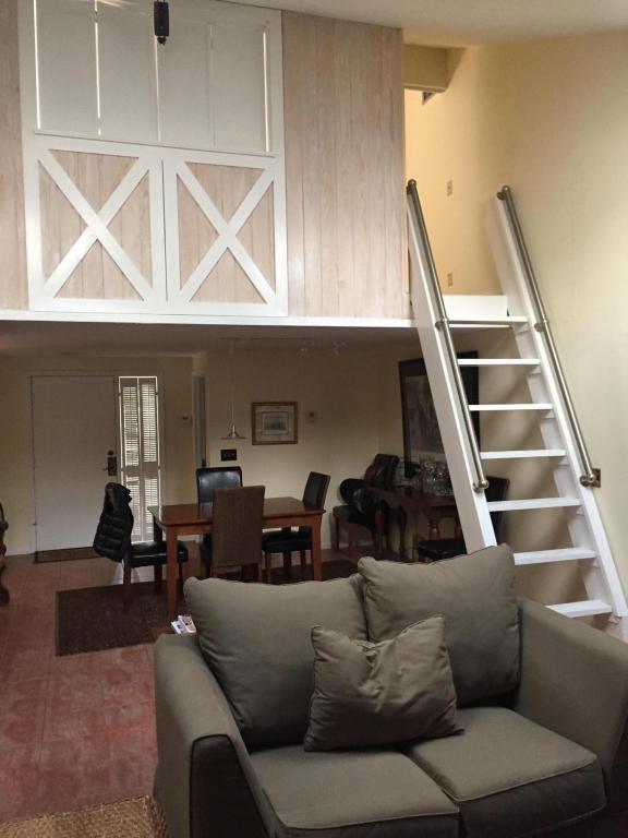 2590 Bedford Mews Drive, Wellington, FL 33414