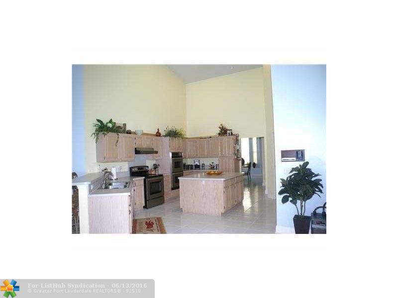 14541 DRAFT HORSE LN, Wellington, FL 33414