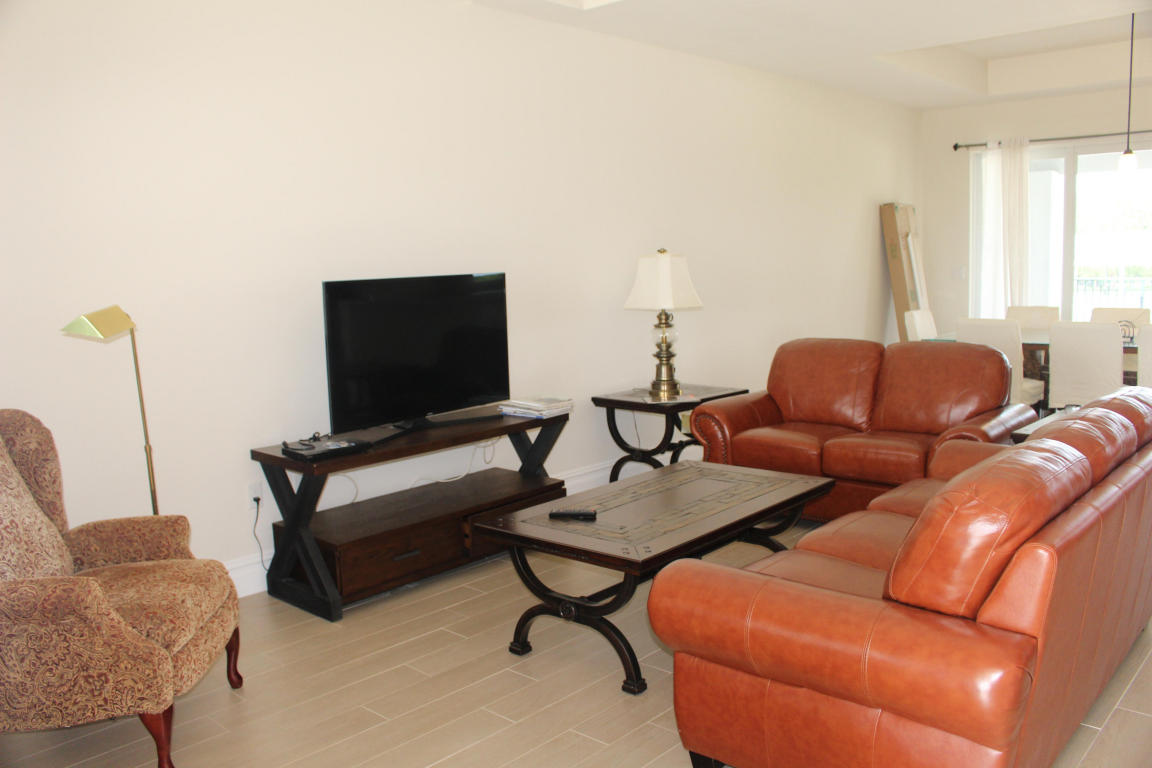 4452 S Shore Boulevard, Wellington, FL 33414