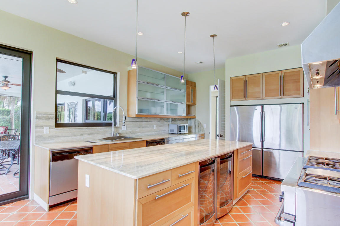 15835 Imperial Point Lane, Wellington, FL 33414