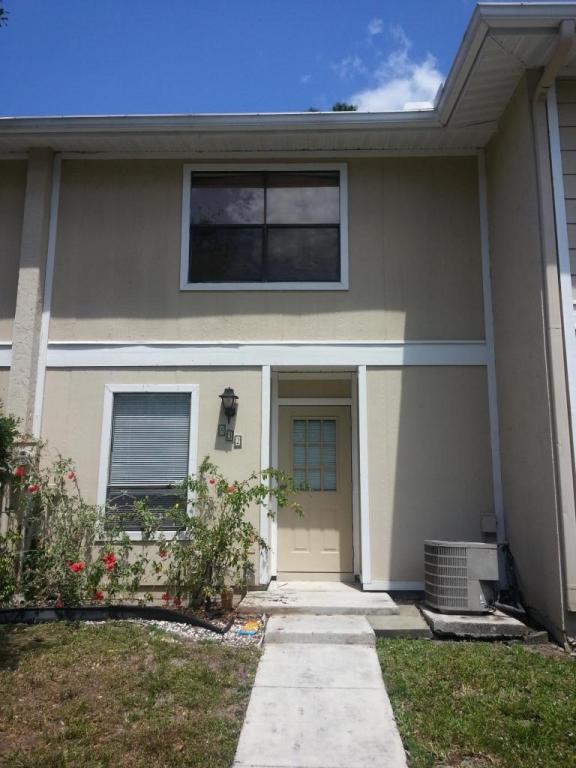 832Hill Dr, West Palm Beach, FL 33415