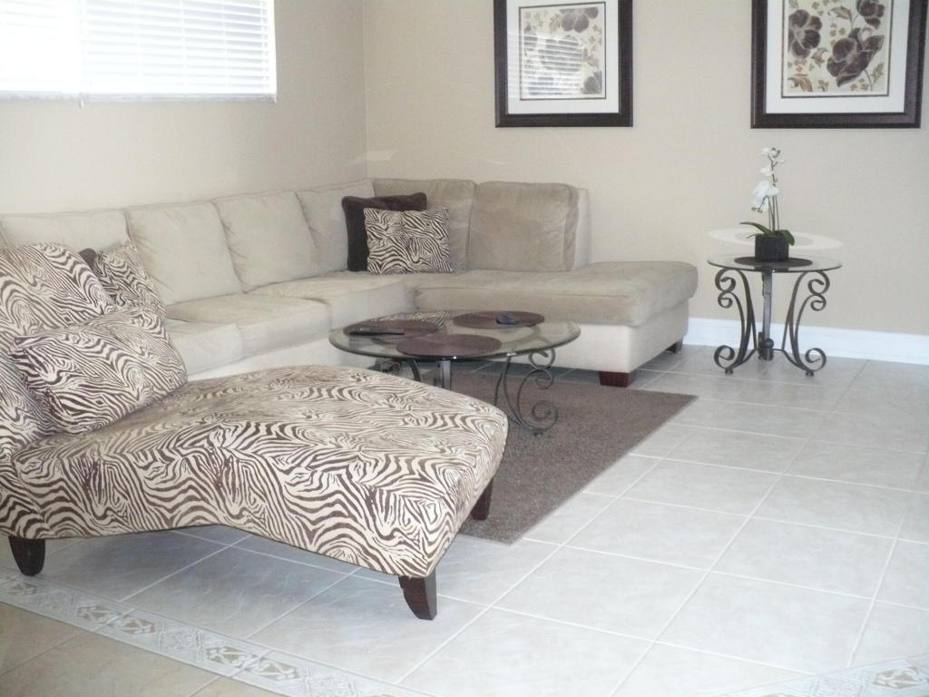 5064 Michigan Avenue, West Palm Beach, FL 33415