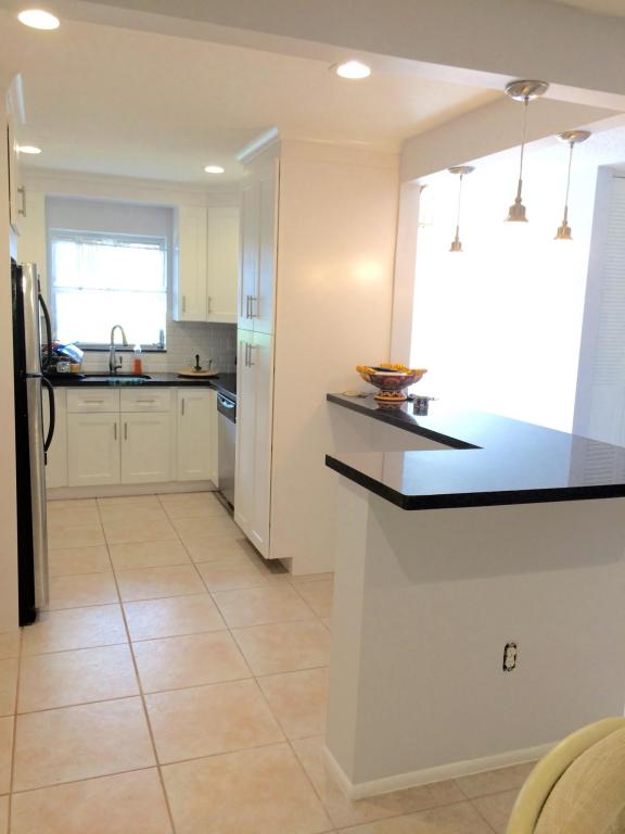 5775 Fernley Drive W, West Palm Beach, FL 33415