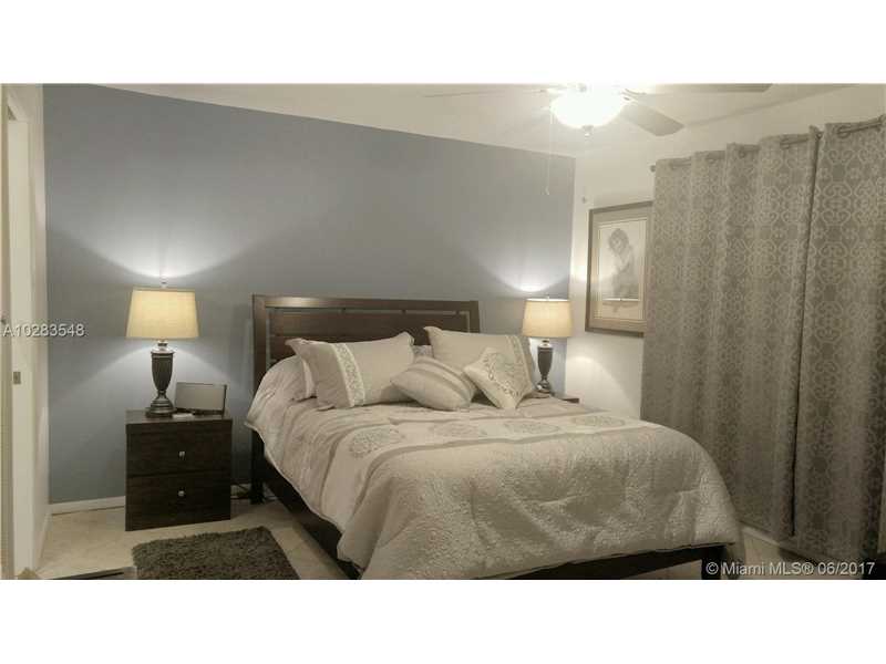 2638 East Gately Dr E, West Palm Beach, FL 33415