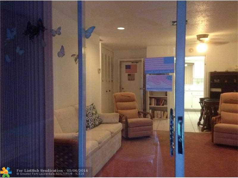 2751 W Dudley Dr H, West Palm Beach, FL 33415