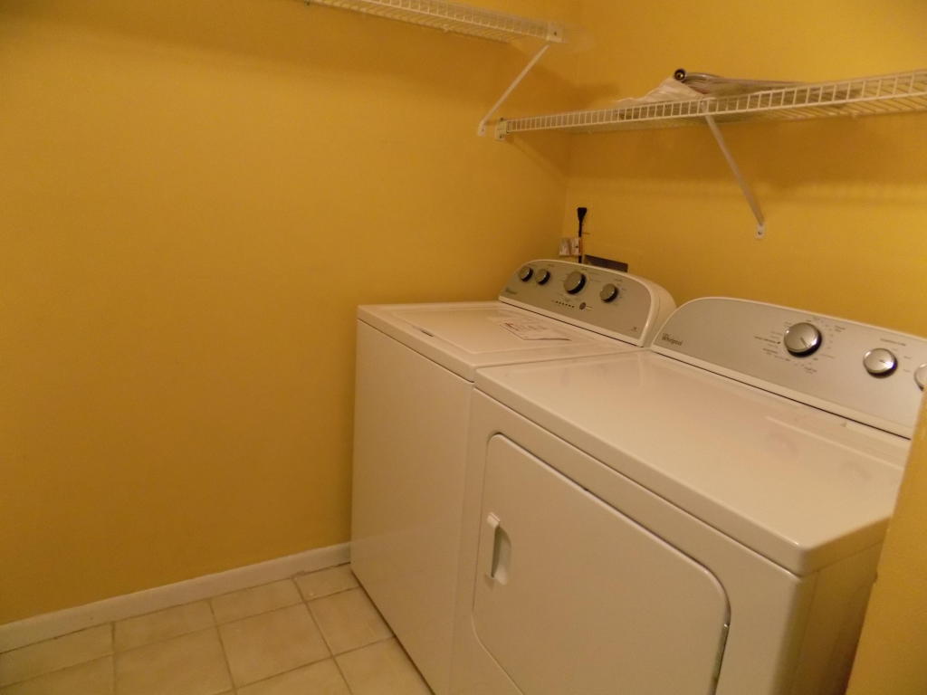 820 Sky Pine Way, Greenacres, FL 33415