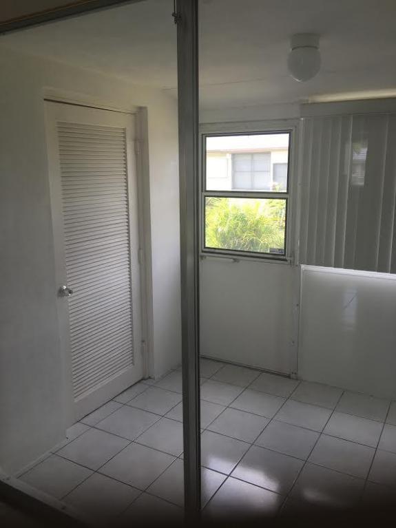 5243 Cresthaven Boulevard, West Palm Beach, FL 33415