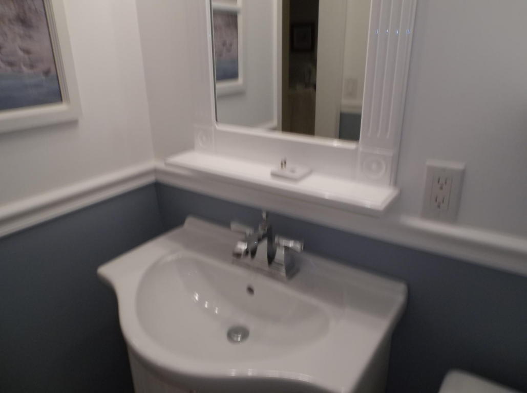 2805 E Crosley Drive E, West Palm Beach, FL 33415