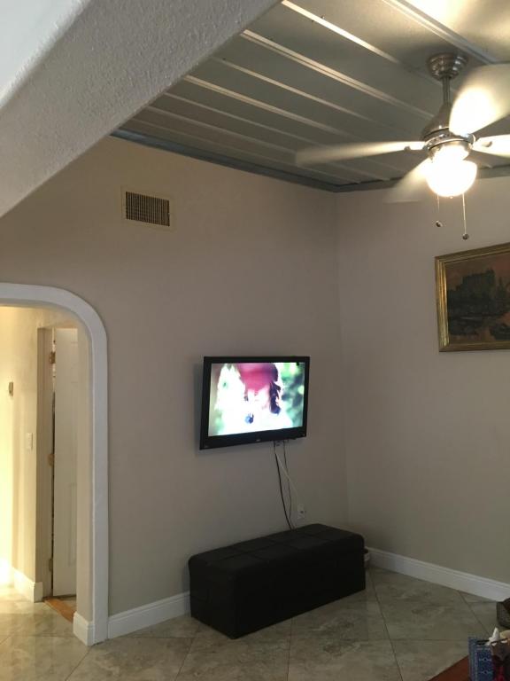 5276 Bosque Lane, West Palm Beach, FL 33415