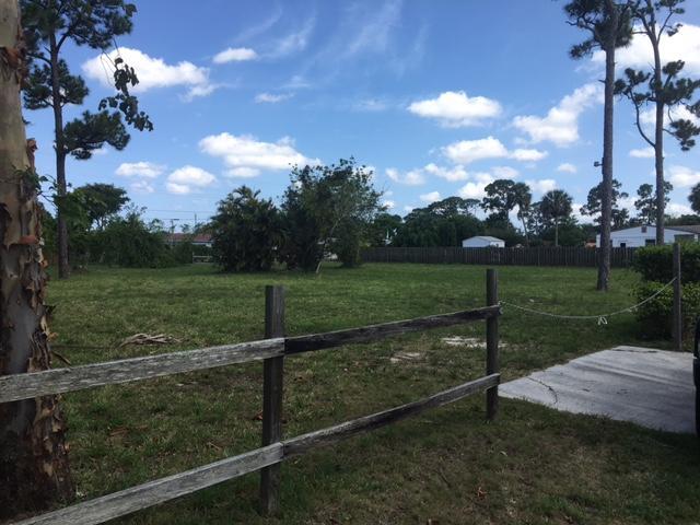 5078 Belvedere Road, Haverhill, FL 33415