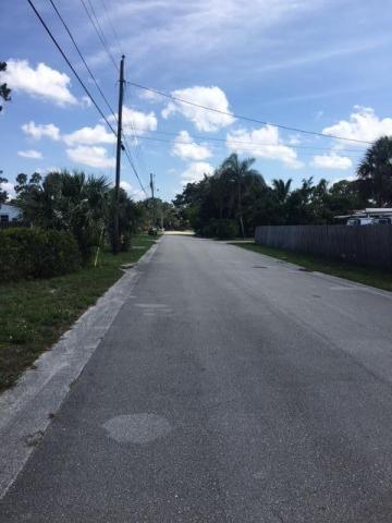 5078 Belvedere Road, Haverhill, FL 33415