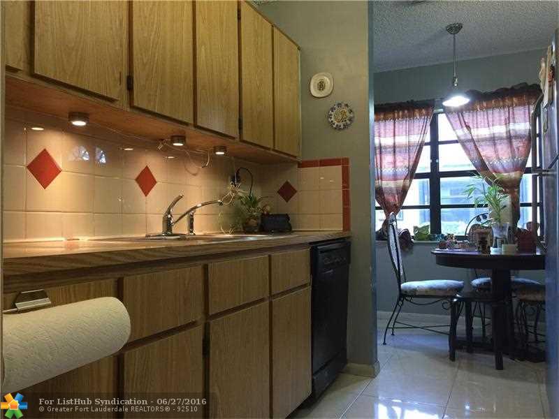 5438 Bonky Ct 99B, West Palm Beach, FL 33415