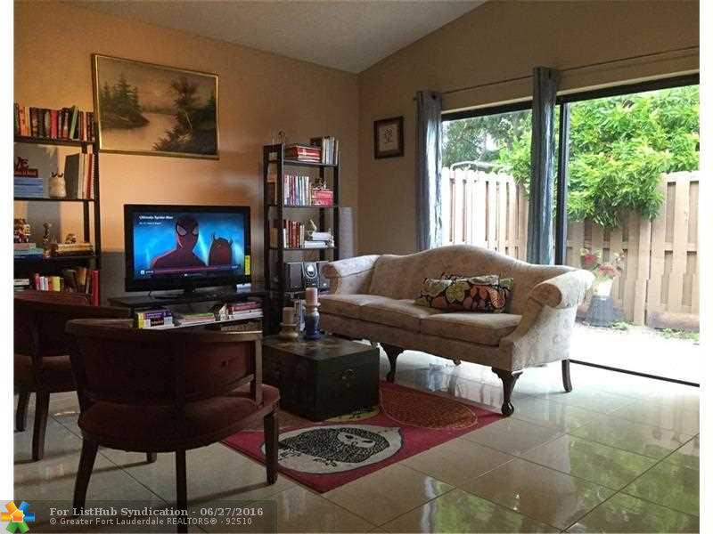 5438 Bonky Ct 99B, West Palm Beach, FL 33415