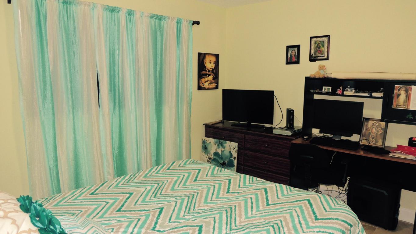 2038 Sherwood Forest Boulevard, West Palm Beach, FL 33415