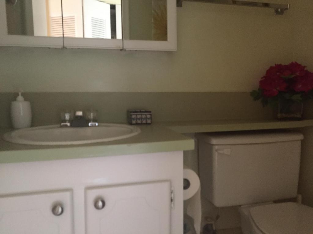 187 Northampton J, West Palm Beach, FL 33417