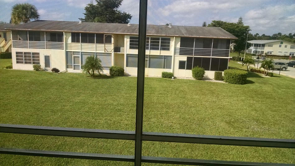 115 Dorchester E, West Palm Beach, FL 33417