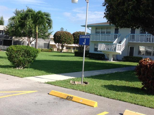 243 Camden J, West Palm Beach, FL 33417