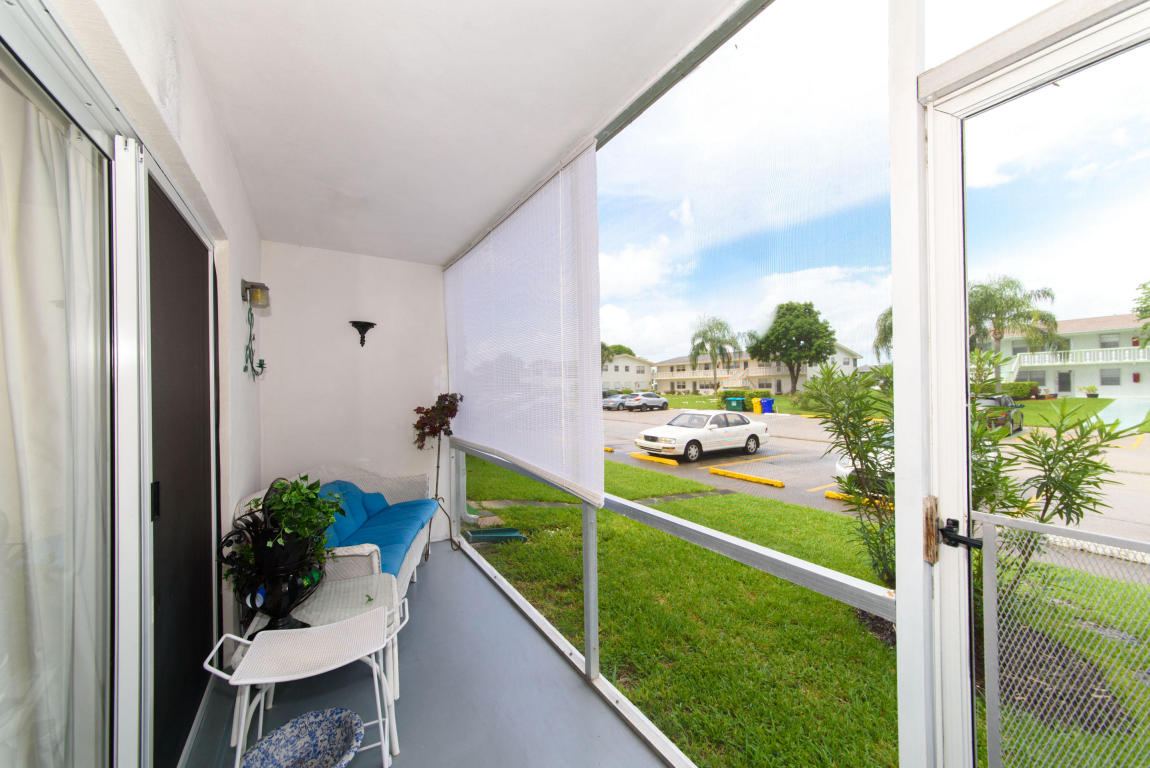 59 Bedford C, West Palm Beach, FL 33417