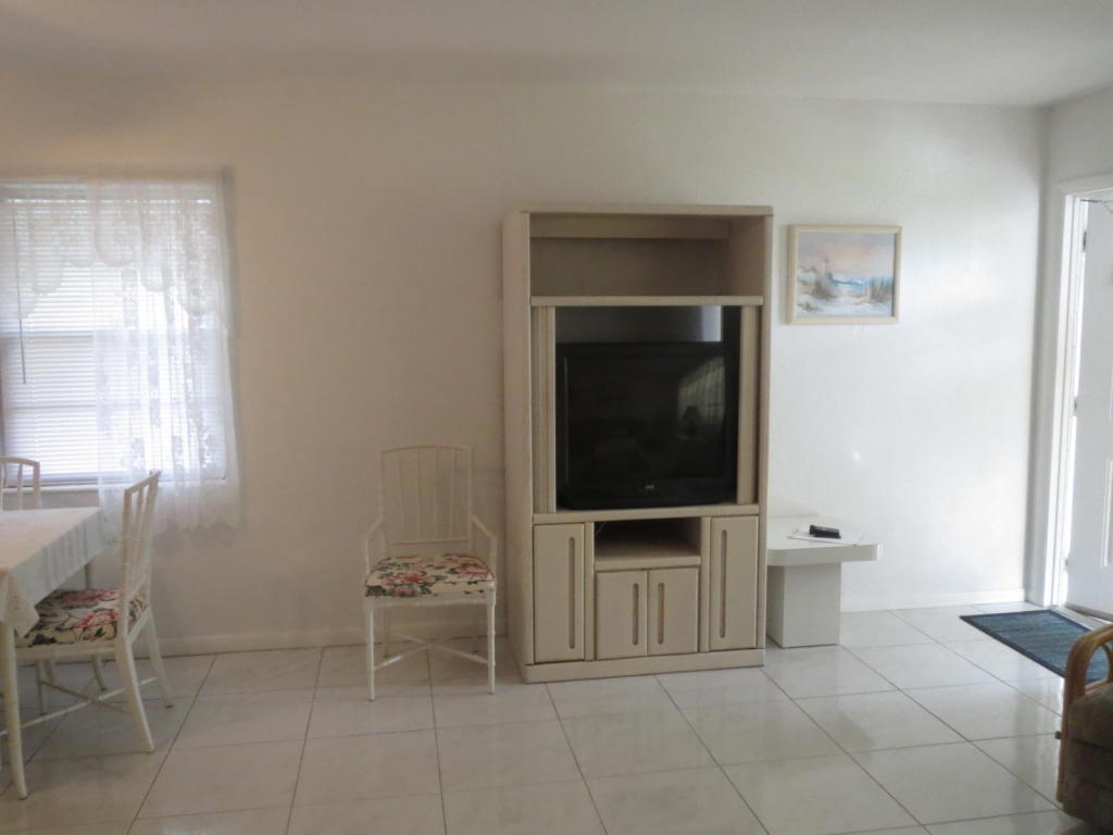 188 Coventry H, West Palm Beach, FL 33417