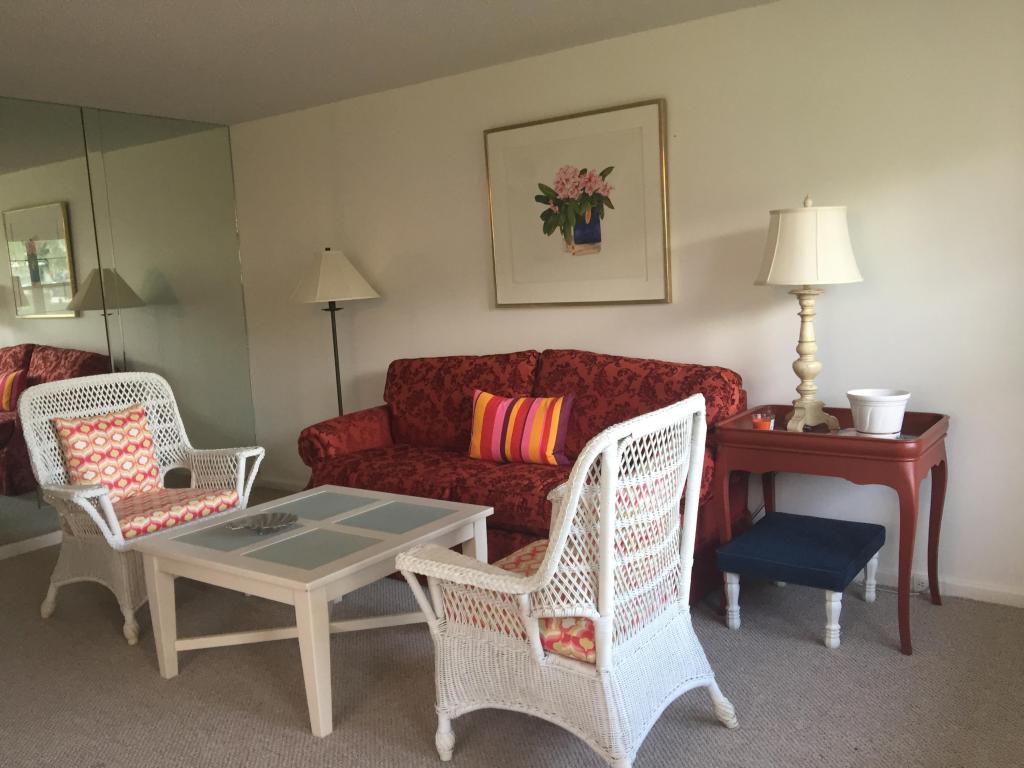 230 Kent N, West Palm Beach, FL 33417