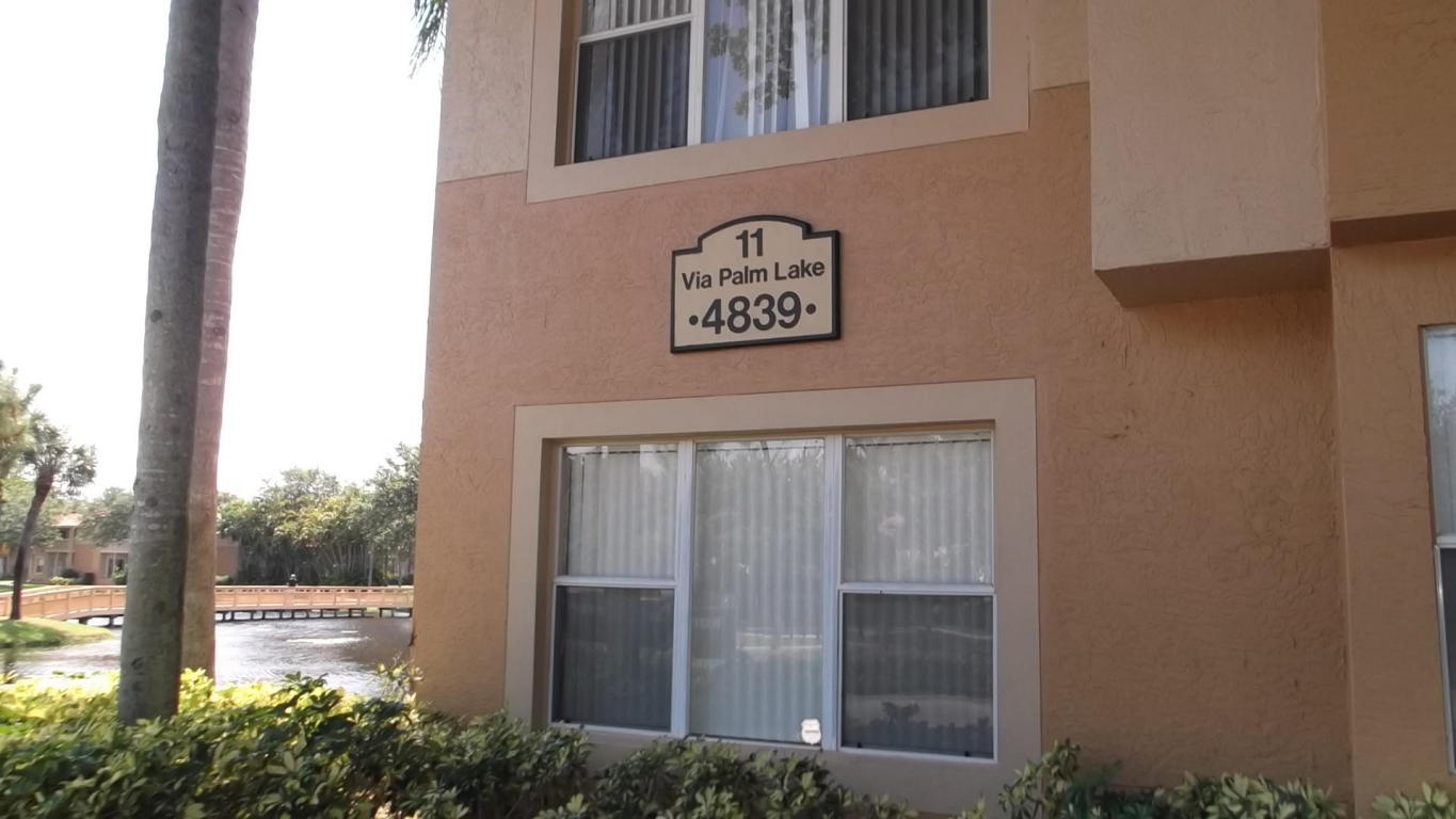 4839 Via Palm Lakes, West Palm Beach, FL 33417