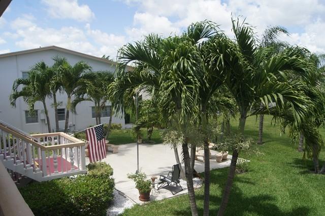 143 Waltham F, West Palm Beach, FL 33417